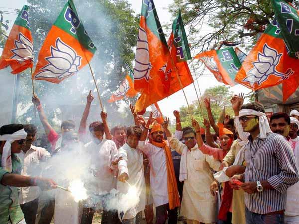 BJP sweeps MP civic body polls BJP sweeps MP civic body polls