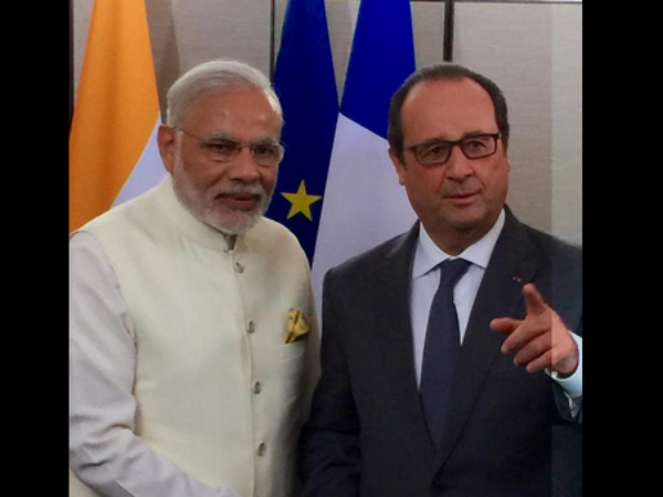 Modi meets Cameroon, Hollande Modi meets Cameroon, Hollande
