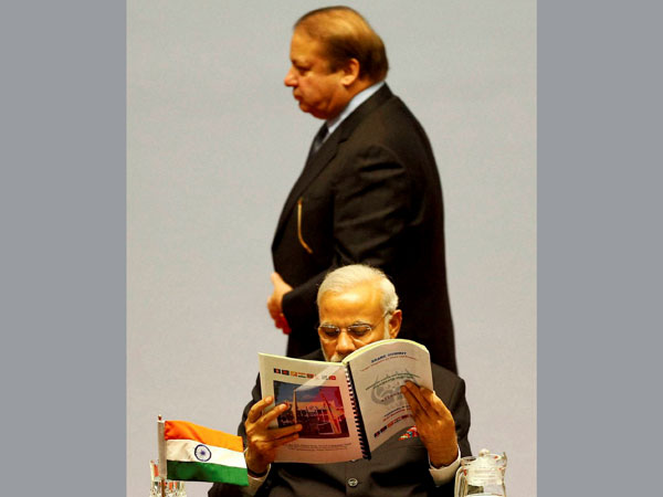 Sharif, Modi wave at each other at UN Sharif, Modi wave at each other at UN