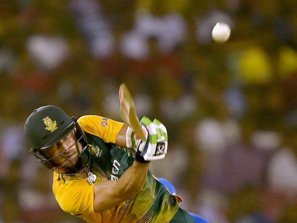 Faf du Plessis plays a shot during the 2nd T20I Faf du Plessis plays a shot during the 2nd T20I