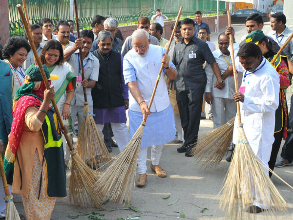 US delegation lauds 'Swaccha Bharat' US delegation lauds 'Swaccha Bharat'
