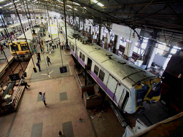 File Photo: Mumbai local train File Photo: Mumbai local train