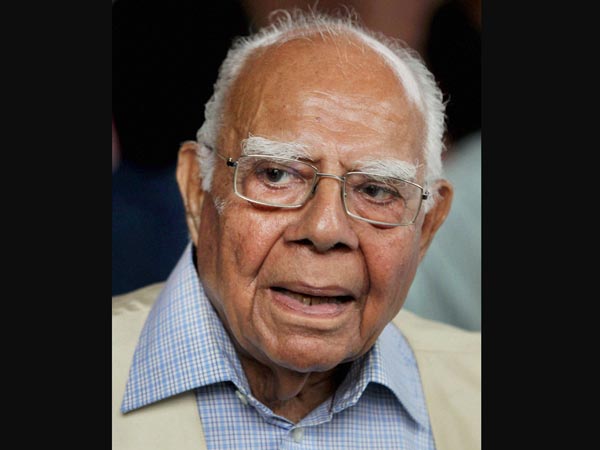 L K Advani won in Hawala case because of me: Ram Jethmalani. L K Advani won in Hawala case because of me: Ram Jethmalani.