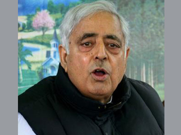 J&K Chief Minister hospitalized J&K Chief Minister hospitalized