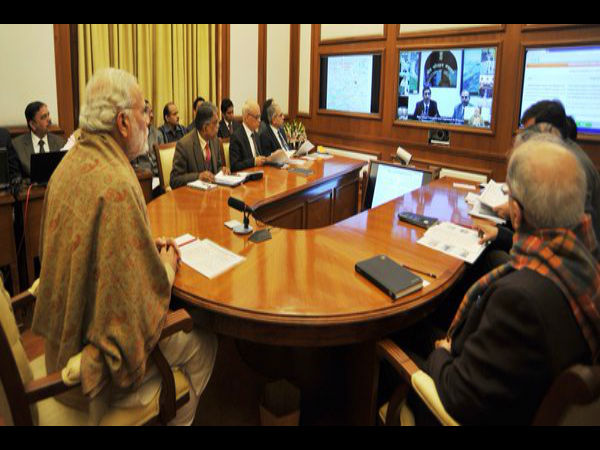PM Modi reviews infra projects PM Modi reviews infra projects
