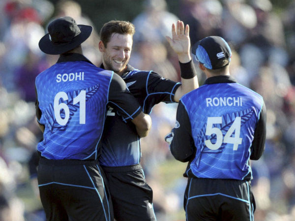 Matt Henry, centre, celebrates a five-wicket bag with the dismissal of Dinesh Chandimal for 0 Matt Henry, centre, celebrates a five-wicket bag with the dismissal of Dinesh Chandimal for 0