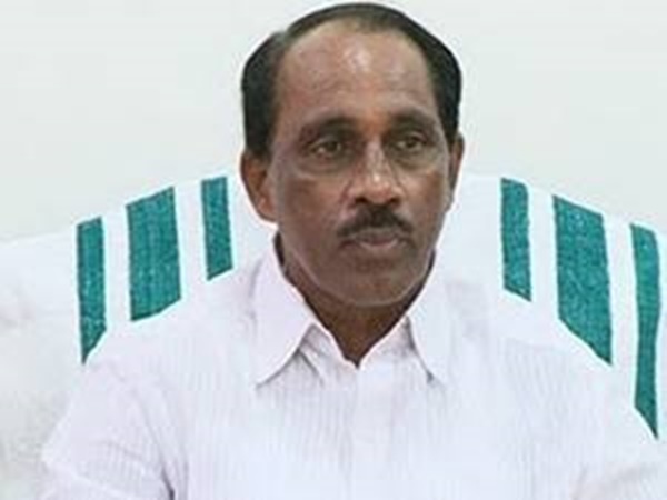 Kerala Excise Minister K. Babu resigns Kerala Excise Minister K. Babu resigns