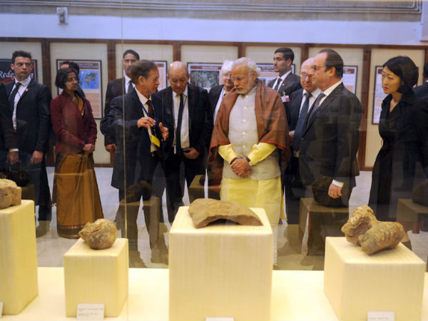 PM Modi, President Hollande visited Government Museum & Art Gallery in Chandigarh