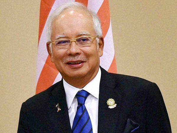 Najib Razak defends security laws Najib Razak defends security laws