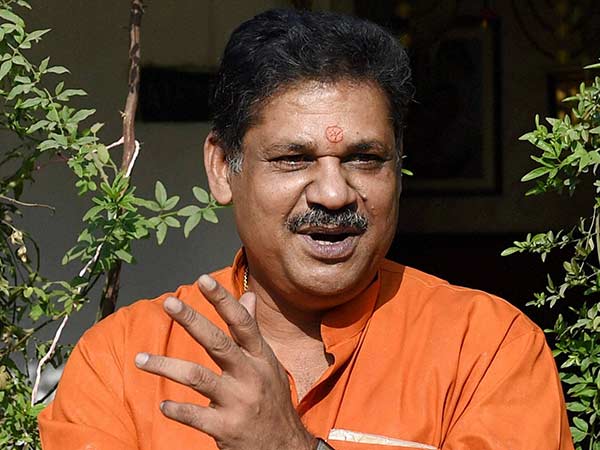DDCA: Azad to petition Delhi HC DDCA: Azad to petition Delhi HC