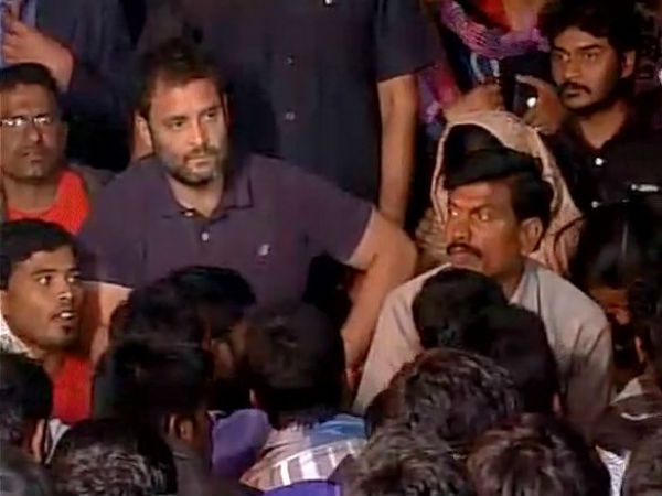Rahul in Hyd join candle light march Rahul in Hyd join candle light march