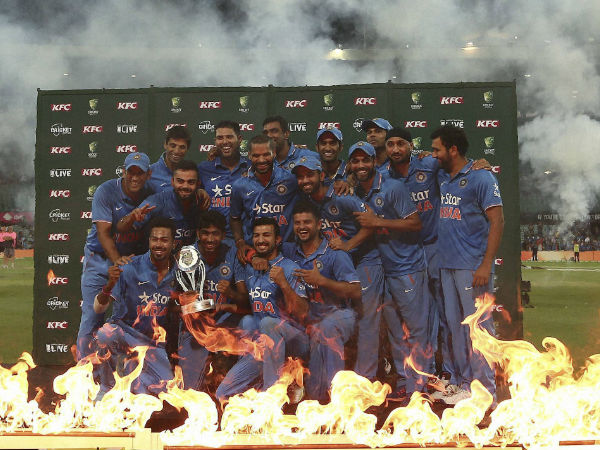 Gavaskar for same playing XI in WT20 Gavaskar for same playing XI in WT20