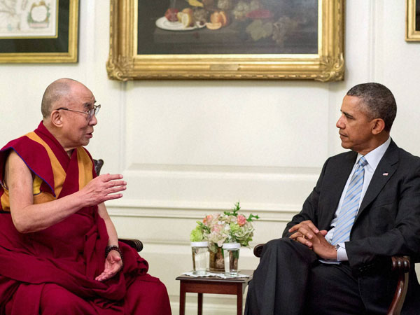 Obama greets Dalai Lama, upsets China Obama greets Dalai Lama, upsets China