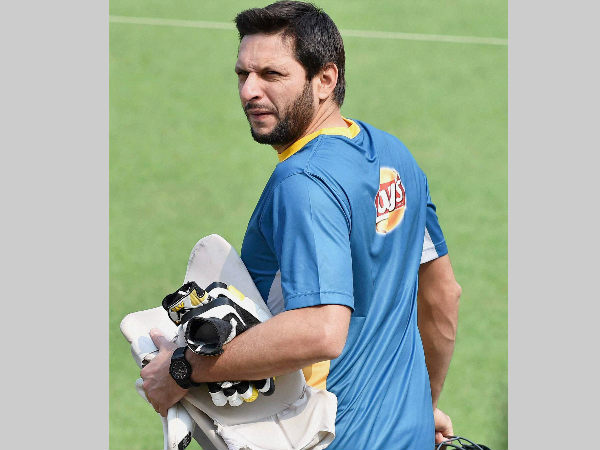 Shahid Afridi arrives for training in Kolkata during World T20 tournament Shahid Afridi arrives for training in Kolkata during World T20 tournament