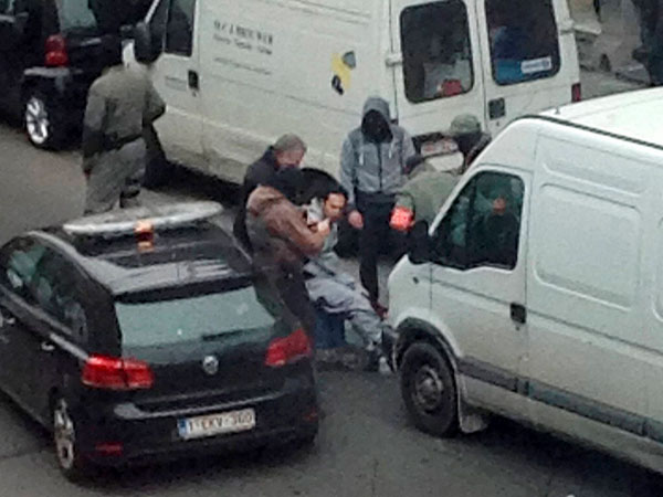 Belgium presses manhunt after attack Belgium presses manhunt after attack