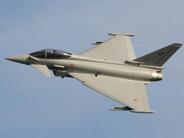 'India to manufacture fighter planes' 'India to manufacture fighter planes'
