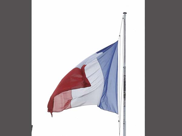 Paris Paris