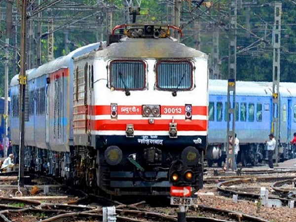India's fastest train flagged off India's fastest train flagged off