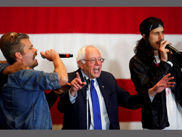 Sanders campaign claims huge crowd Sanders campaign claims huge crowd