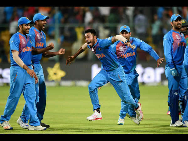 Hardik Pandya bagged 2 wickets in the last over and turned the tides for India. Hardik Pandya bagged 2 wickets in the last over and turned the tides for India.