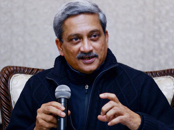 Parrikar stresses on Indo-China ties Parrikar stresses on Indo-China ties