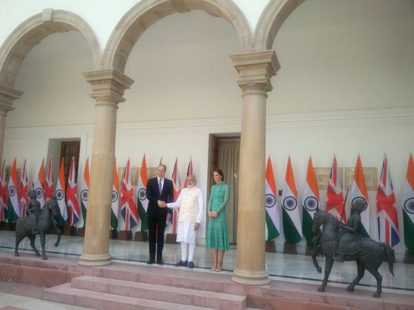 Modi hosts lunch for Prince William, Kate Middleton Modi hosts lunch for Prince William, Kate Middleton