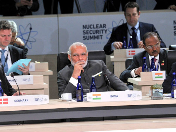 PM Modi announces n-security initiatives PM Modi announces n-security initiatives