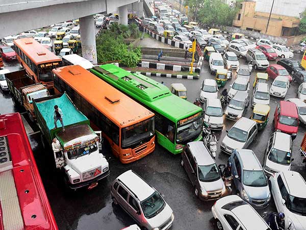 We support odd-even: Petrol dealers We support odd-even: Petrol dealers