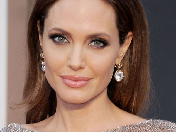 Angrelina Jolie Angrelina Jolie