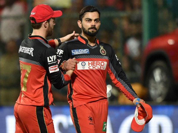 Royal Challengers Bangalore's Virat Kohli and AB De Villiers celebrates the wicket of Eklavya Dwivedi during the 1st qualifier IPL 2016 match. Royal Challengers Bangalore's Virat Kohli and AB De Villiers celebrates the wicket of Eklavya Dwivedi during the 1st qualifier IPL 2016 match.