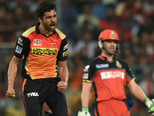 File photo: Barinder Sran (left) of Sunrisers Hyderabad celebrates dismissing Royal Challengers Bangalore's captain Virat Kohli (not pictured) during IPL 2016 File photo: Barinder Sran (left) of Sunrisers Hyderabad celebrates dismissing Royal Challengers Bangalore's captain Virat Kohli (not pictured) during IPL 2016