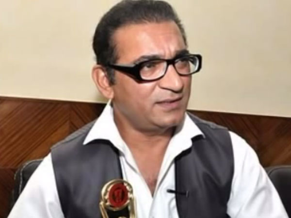 FIR against singer Abhijeet Bhattacharya. FIR against singer Abhijeet Bhattacharya.