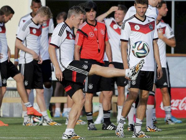 Euro 2016: Germany can handle absence of key players against France, says Howedes Euro 2016: Germany can handle absence of key players against France, says Howedes