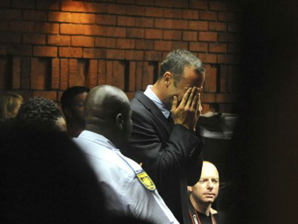 Oscar Pistorius sentenced six years in jail for girlfriend's murder Oscar Pistorius sentenced six years in jail for girlfriend's murder