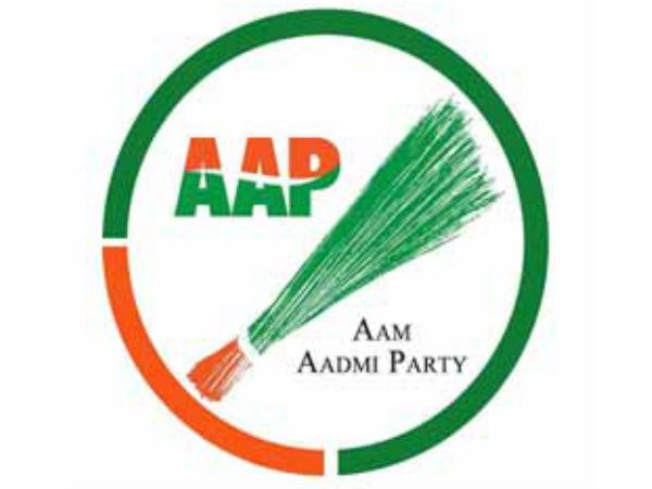 AAP mushrooming in Punjab, admits Badal AAP mushrooming in Punjab, admits Badal