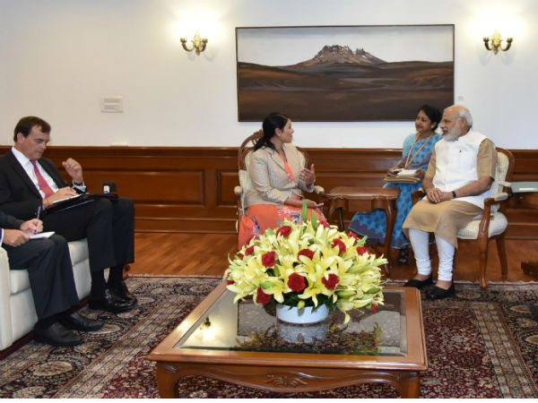 British Minister Priti Patel calls on PM British Minister Priti Patel calls on PM