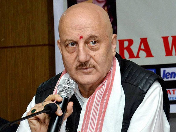 'Pak actors should condemn Uri attack' 'Pak actors should condemn Uri attack'