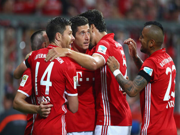 Bayern Munich players celebrate (Image courtesy: Bayern Munich Twitter handle) Bayern Munich players celebrate (Image courtesy: Bayern Munich Twitter handle)