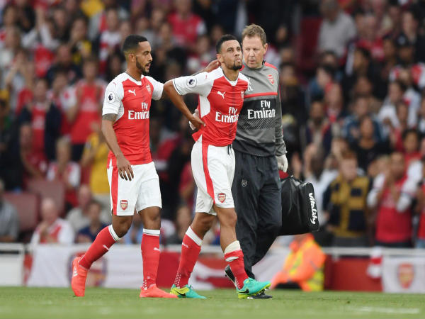 Francis Coquelin (front) leaves the field after getting the injury (Image courtesy: Arsenal FC) Francis Coquelin (front) leaves the field after getting the injury (Image courtesy: Arsenal FC)