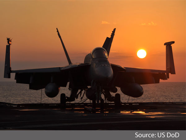 A U.S. Navy F/A-18E Super Hornet sits tied-down on the flight deck of the aircraft carrier USS Nimitz in the North Arabian Sea in 2009 A U.S. Navy F/A-18E Super Hornet sits tied-down on the flight deck of the aircraft carrier USS Nimitz in the North Arabian Sea in 2009