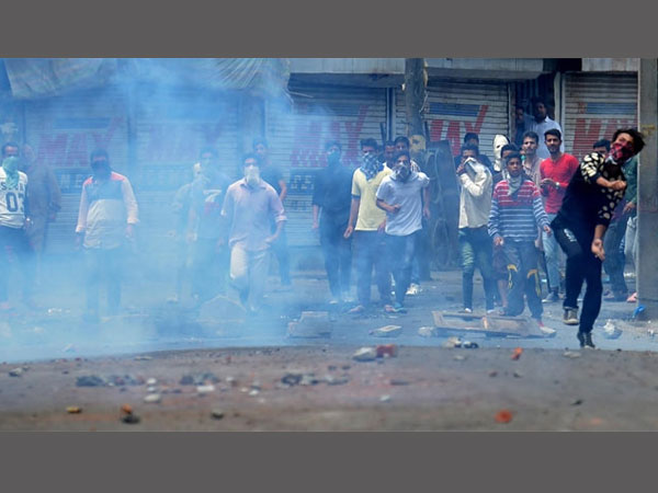 Internal security important in J&K Internal security important in J&K