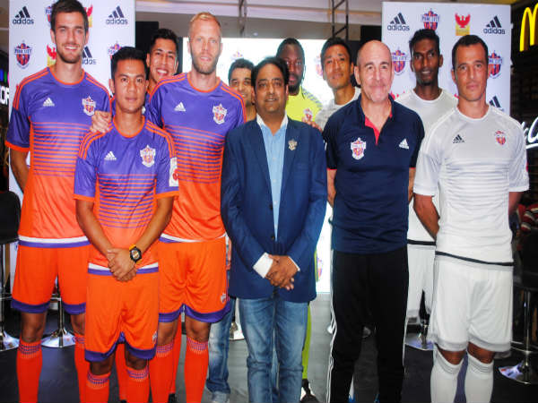 FC Pune City unveil new jersey FC Pune City unveil new jersey