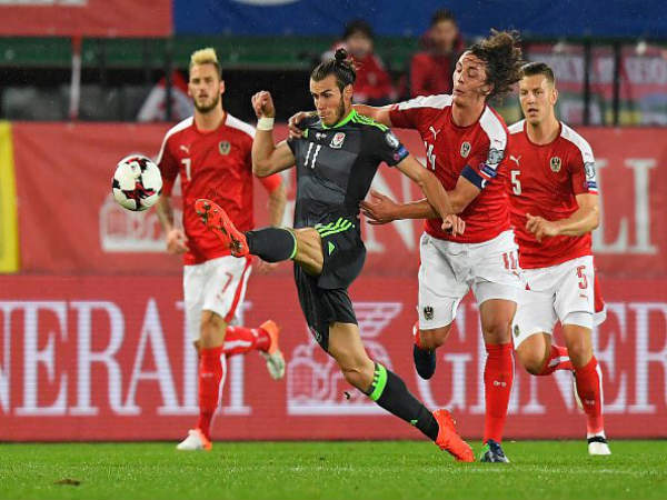 Gareth Bale (centre) in action against Austria (Image courtesy: Gareth Bale Twitter handle) Gareth Bale (centre) in action against Austria (Image courtesy: Gareth Bale Twitter handle)