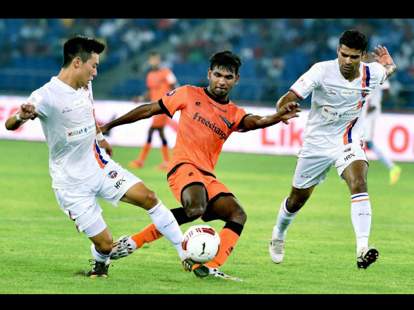ISL 3: Delhi Dynamos play out yet another draw in 1-1 stalemate against Pune City ISL 3: Delhi Dynamos play out yet another draw in 1-1 stalemate against Pune City