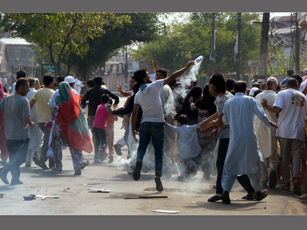 J&K dismisses employees for unrest J&K dismisses employees for unrest