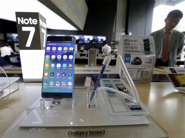 Japan bans Galaxy Note 7 on airplanes Japan bans Galaxy Note 7 on airplanes