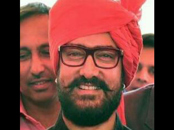 Aamir Khan looks a 'ladkiwala'