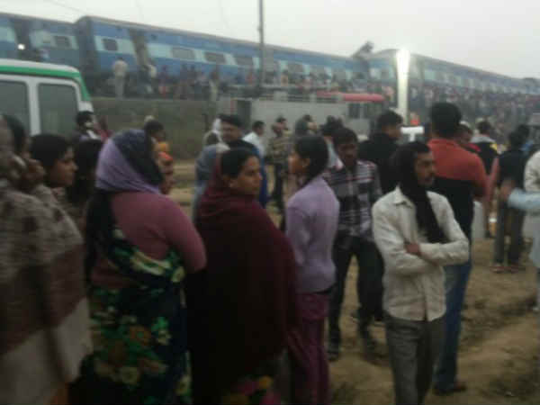 Frantic relatives search for loved ones Frantic relatives search for loved ones