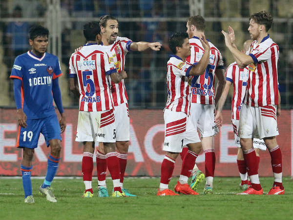 Kolkata players (right) celebrate their winning goal Kolkata players (right) celebrate their winning goal