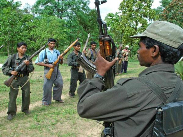 Chhattisgarh: 5 naxals gunned down Chhattisgarh: 5 naxals gunned down
